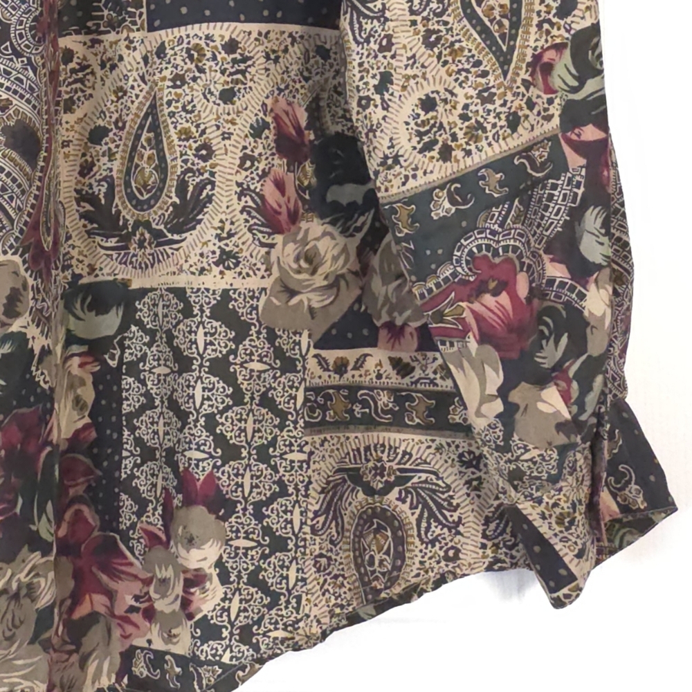 Dalia Vtg 100% Silk Patchwork Paisley Floral Blouse Boho Artsy Size M - Picture 8 of 10